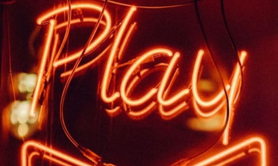 play
