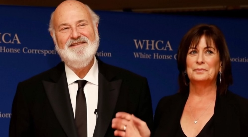 Long before his death, he had become something rare in American culture: a director whose work defined an era twice. First with stories so effortlessly warm they felt like they had always existed. Then with a political voice so blunt and persistent that even people who never saw his films knew where he stood.