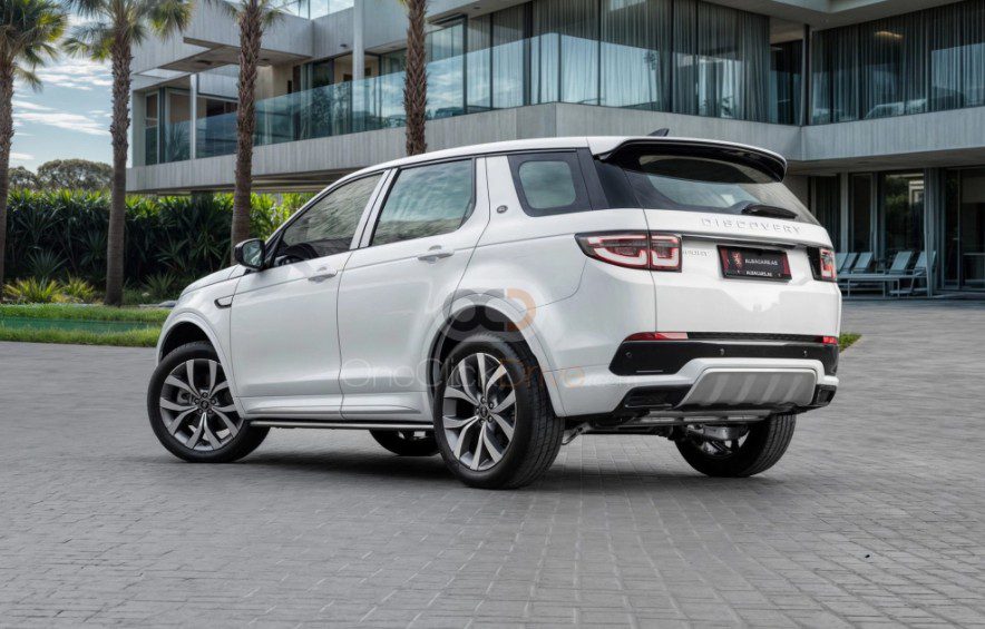 White used SUV photographed on a forecourt in the United Arab Emirates